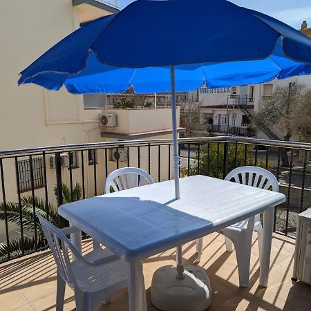 Apartamento En Roses, A 2 Minutos A Pie De Playa Екстериор снимка